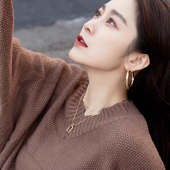 2-Piece Stacked Square Pendant Necklace - Gold - Picture 4 of 11